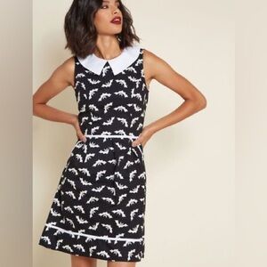 Modcloth Retrolicious All Eyes on Unique Glow In The Dark Bats Dress